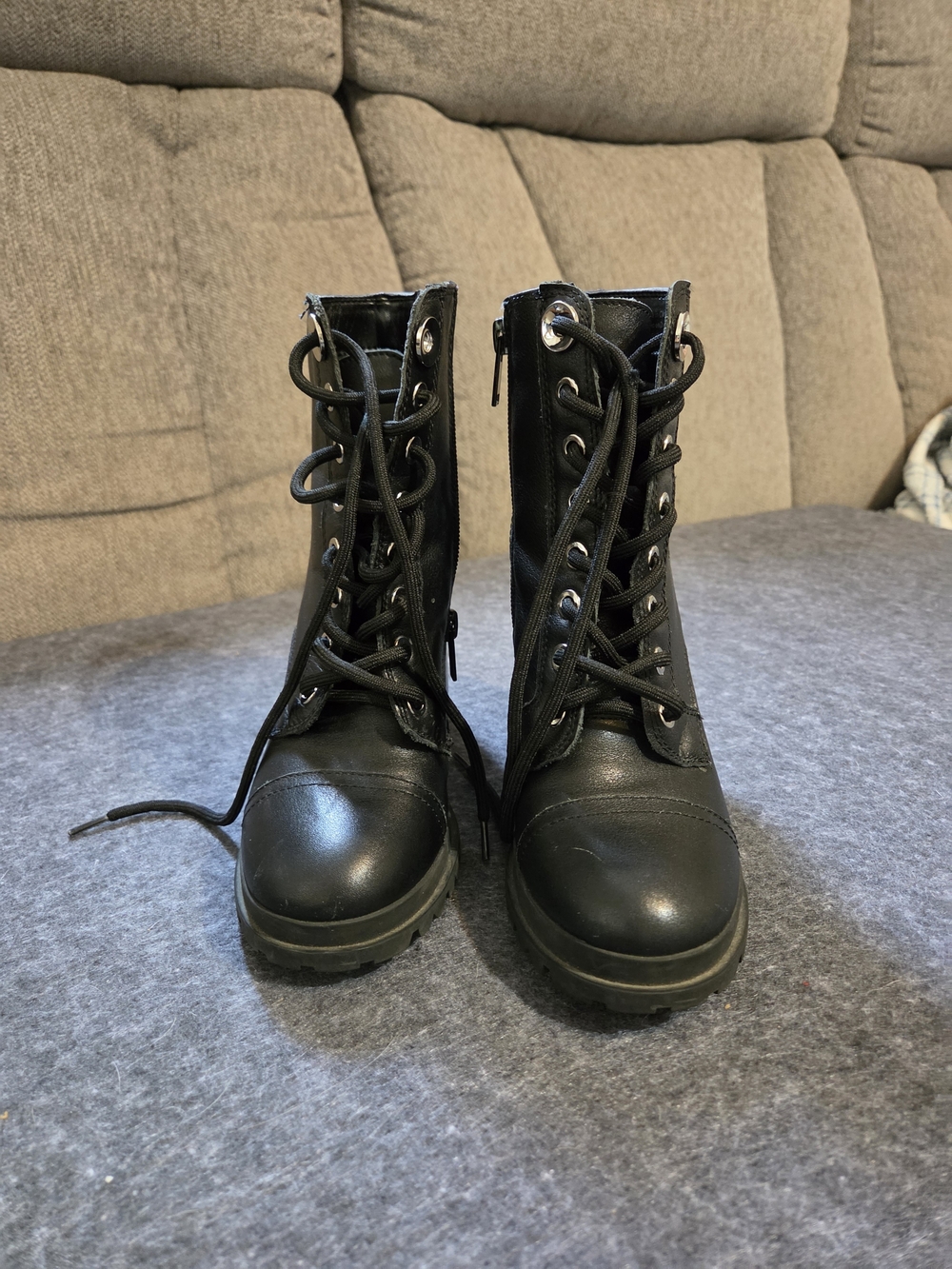 Aldo Black Lace-Up Combat Platform Ankle Boots - Picture 3 of 8
